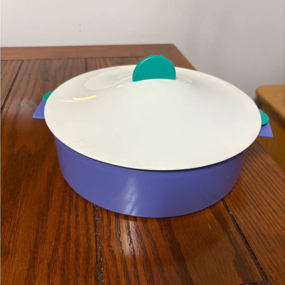 Tupperware microsteamer